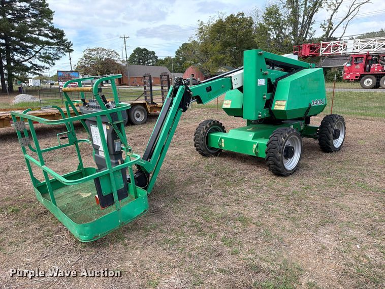 2017 JLG 340AJ boom lift