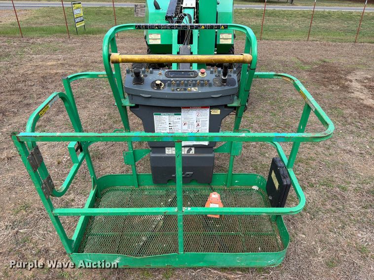 image for item FK5246 2017 JLG 340AJ boom lift