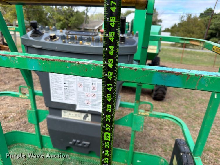 image for item FK5246 2017 JLG 340AJ boom lift