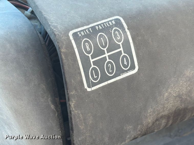 image for item FM7635 1975 Ford 9000 tank truck