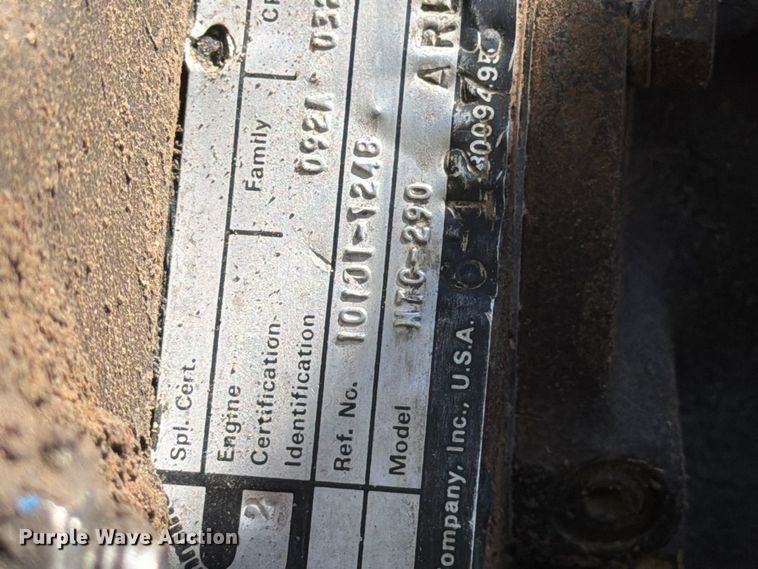 image for item FM7635 1975 Ford 9000 tank truck