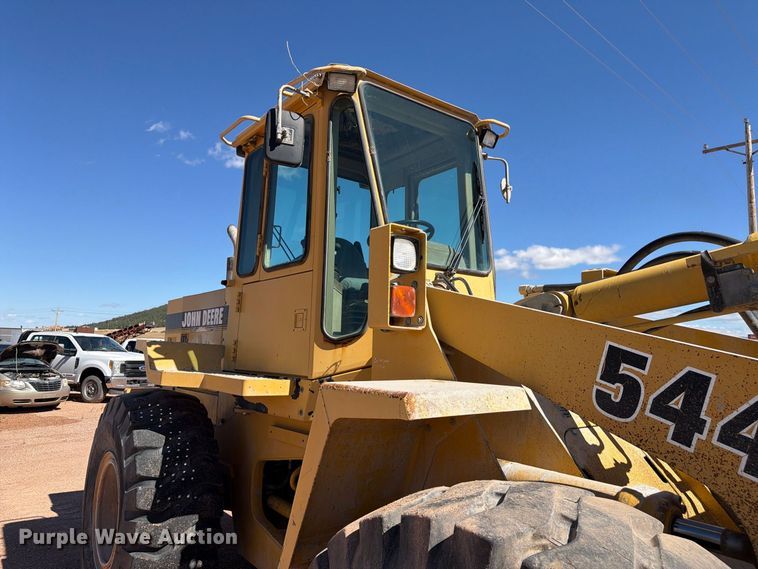 image for item FM7657 1995 John Deere 544G wheel loader