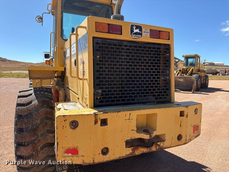 image for item FM7657 1995 John Deere 544G wheel loader