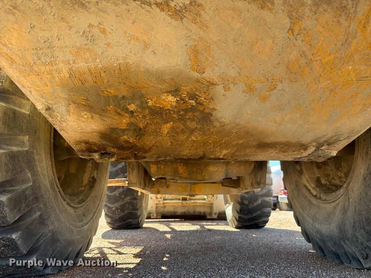 image for item FM7657 1995 John Deere 544G wheel loader