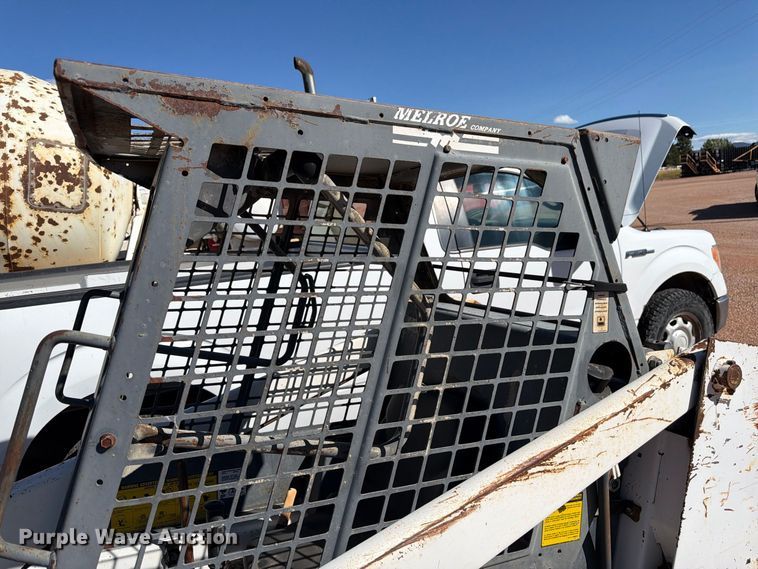 image for item FM7662 1988 Bobcat 542B skid steer loader