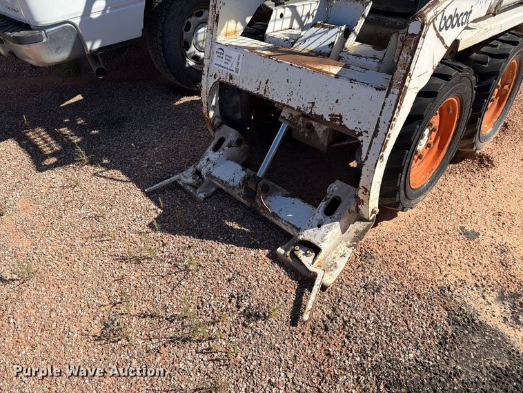image for item FM7662 1988 Bobcat 542B skid steer loader