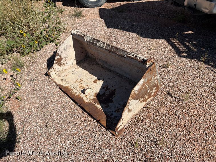 image for item FM7662 1988 Bobcat 542B skid steer loader