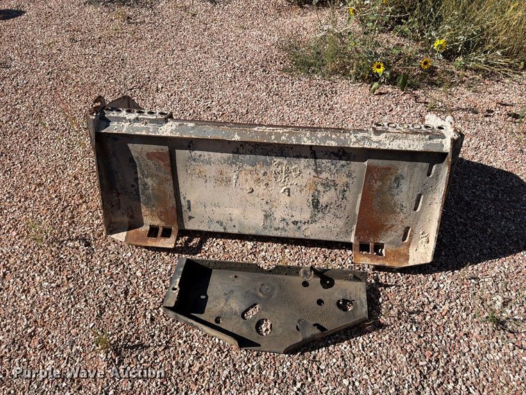 image for item FM7662 1988 Bobcat 542B skid steer loader