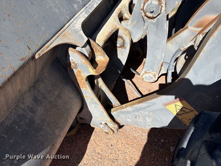 image for item FM7671 2010 Volvo L70F wheel loader