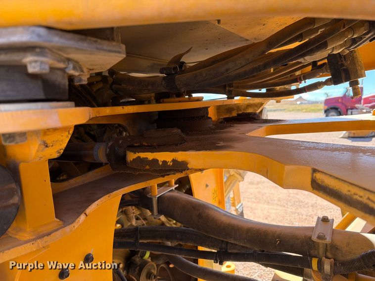image for item FM7671 2010 Volvo L70F wheel loader