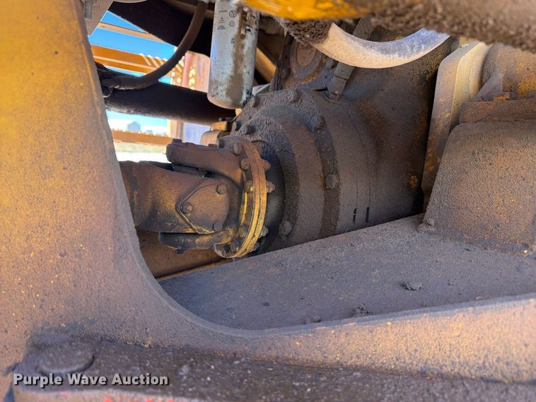 image for item FM7672 Volvo L120C wheel loader