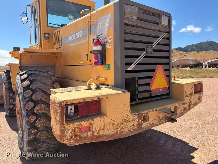 image for item FM7672 Volvo L120C wheel loader