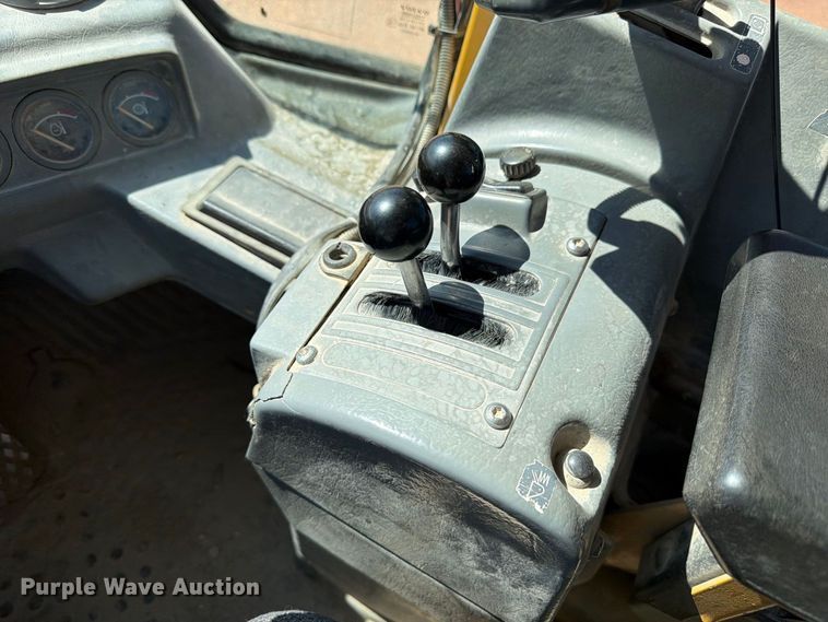 image for item FM7672 Volvo L120C wheel loader