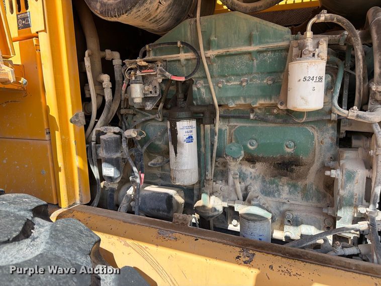 image for item FM7672 Volvo L120C wheel loader