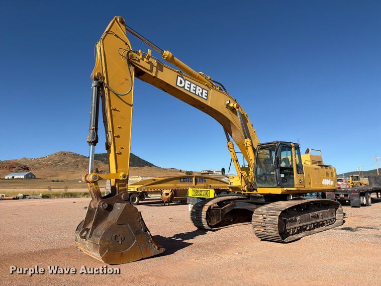 2005 John Deere 450C LC excavator