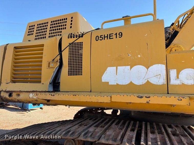 image for item FM7681 2005 John Deere 450C LC excavator