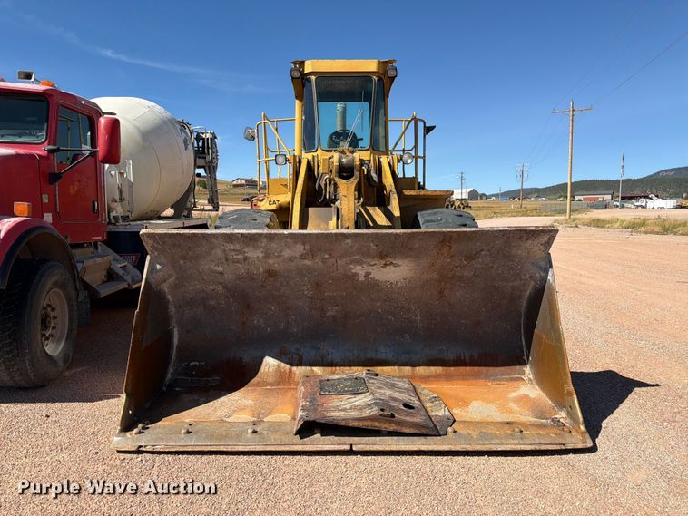 image for item FM7684 1980 Caterpillar 966D wheel loader