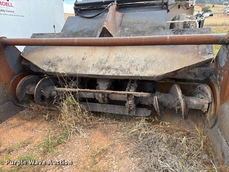 image for item FM7690 2005 Roadtec SB-2500C milling machine