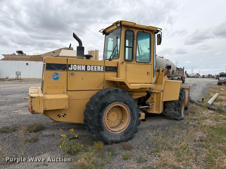 image for item FM7708 1995 John Deere 544G wheel loader
