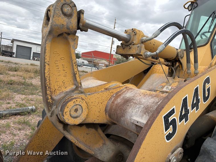image for item FM7708 1995 John Deere 544G wheel loader