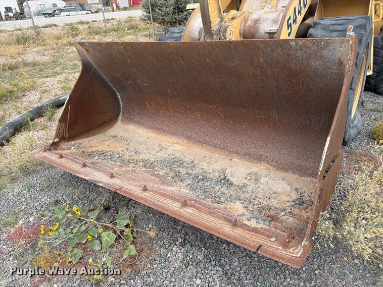 image for item FM7708 1995 John Deere 544G wheel loader
