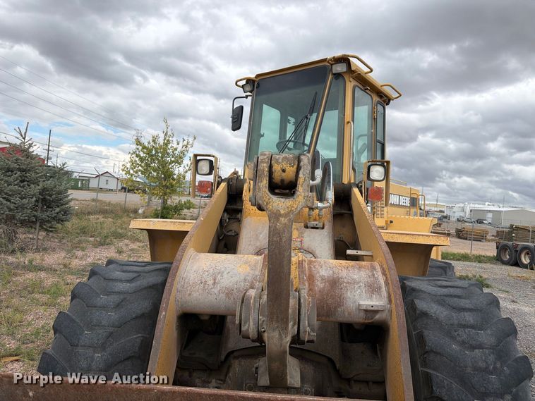image for item FM7708 1995 John Deere 544G wheel loader