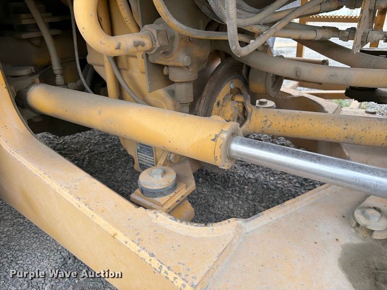 image for item FM7708 1995 John Deere 544G wheel loader