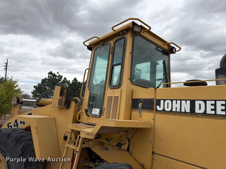 image for item FM7708 1995 John Deere 544G wheel loader