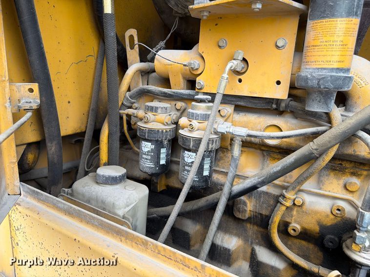 image for item FM7708 1995 John Deere 544G wheel loader