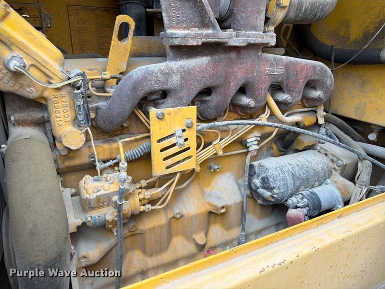image for item FM7708 1995 John Deere 544G wheel loader