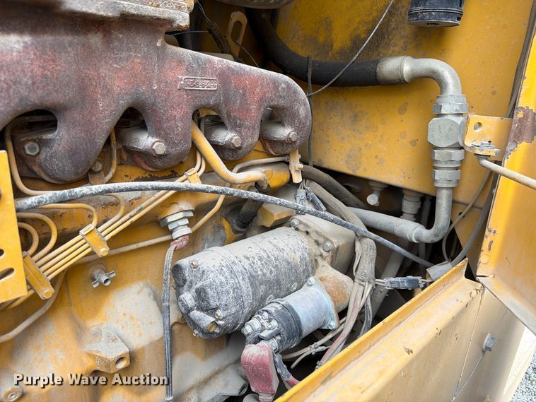 image for item FM7708 1995 John Deere 544G wheel loader