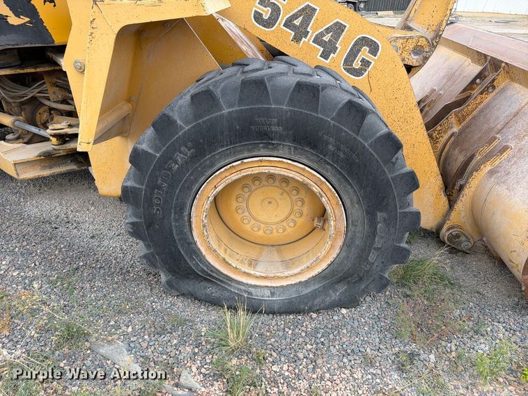 image for item FM7708 1995 John Deere 544G wheel loader