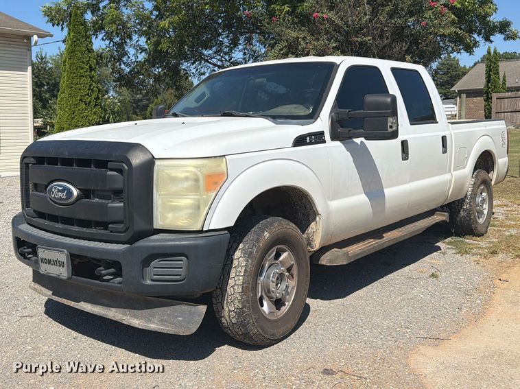 2011 Ford F250 Super Duty Crew Cab pickup truck