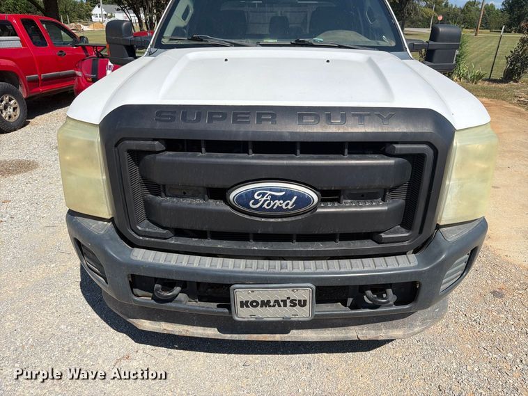 image for item FN2055 2011 Ford F250 Super Duty Crew Cab pickup truck