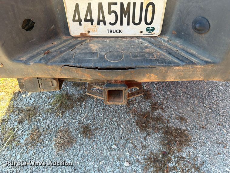image for item FN2055 2011 Ford F250 Super Duty Crew Cab pickup truck