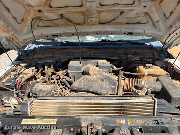 image for item FN2055 2011 Ford F250 Super Duty Crew Cab pickup truck
