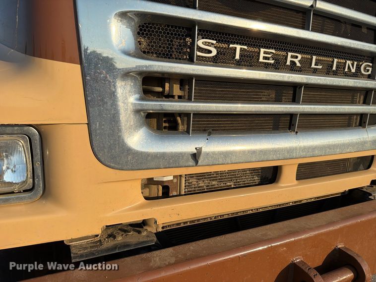 image for item FN2580 2007 Sterling Truck L9500 Series vacuum truck
