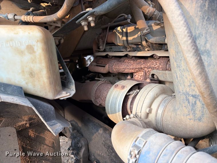 image for item FN2580 2007 Sterling Truck L9500 Series vacuum truck