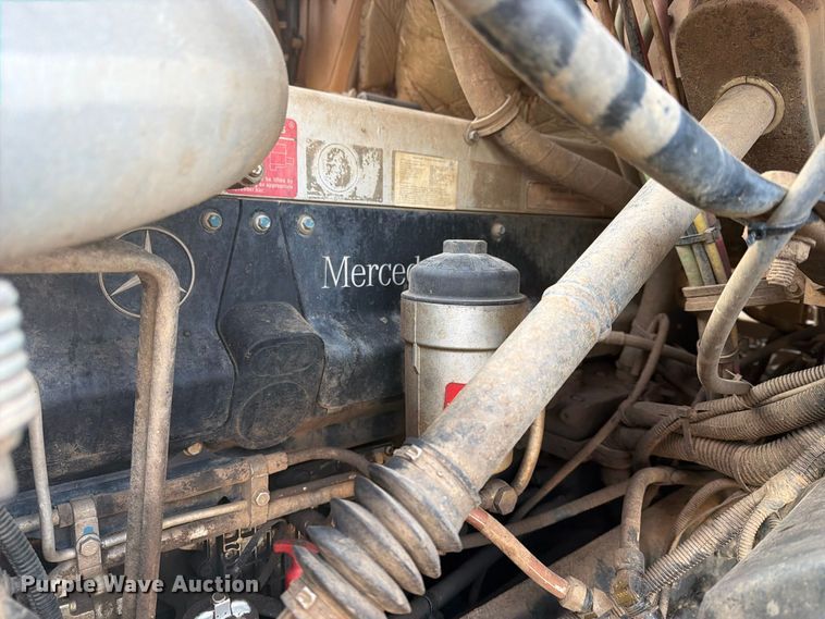 image for item FN2580 2007 Sterling Truck L9500 Series vacuum truck