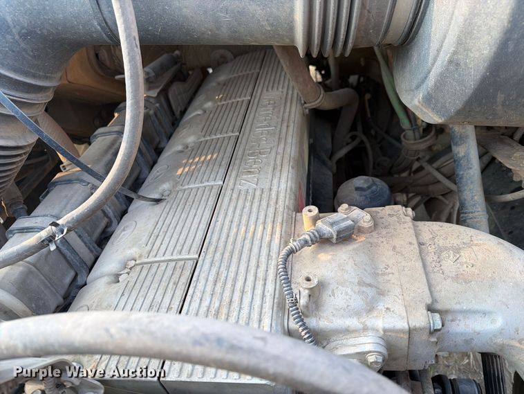 image for item FN2580 2007 Sterling Truck L9500 Series vacuum truck