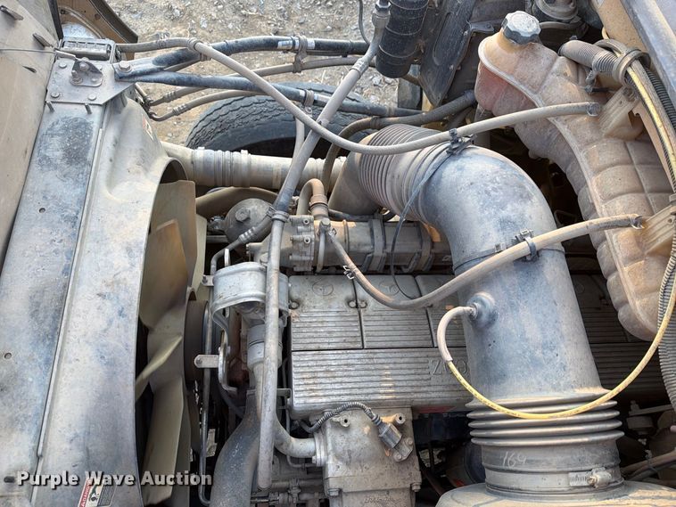 image for item FN2580 2007 Sterling Truck L9500 Series vacuum truck