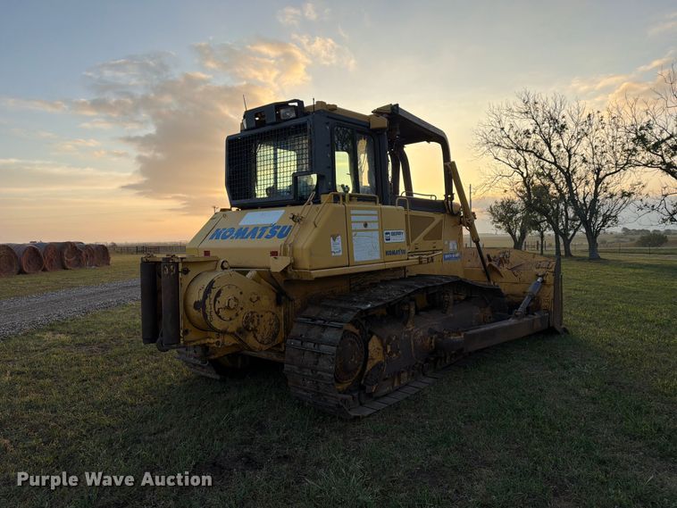 image for item FN2606 2012 Komatsu D65EX-17 dozer