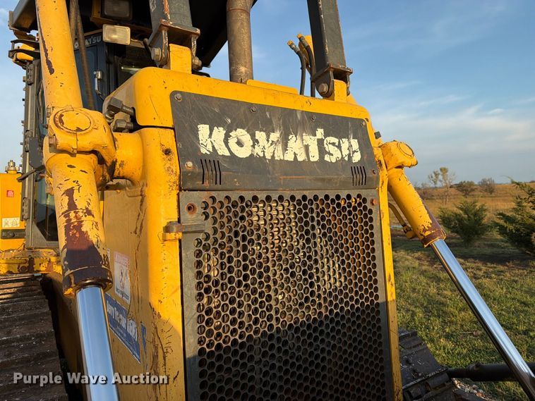 image for item FN2606 2012 Komatsu D65EX-17 dozer