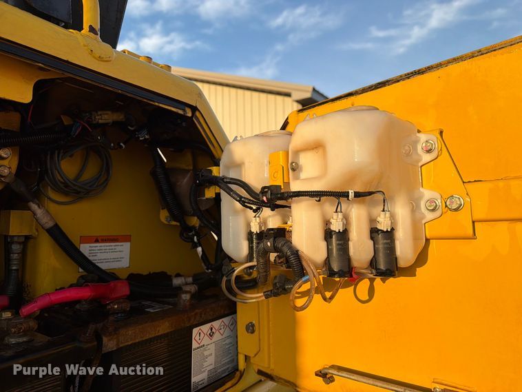 image for item FN2606 2012 Komatsu D65EX-17 dozer