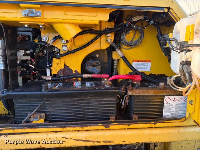 image for item FN2606 2012 Komatsu D65EX-17 dozer