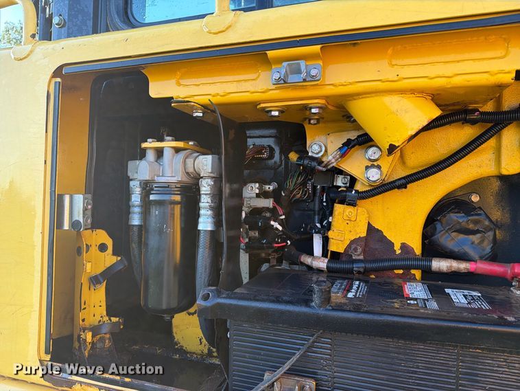image for item FN2606 2012 Komatsu D65EX-17 dozer