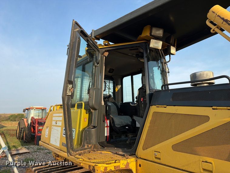 image for item FN2606 2012 Komatsu D65EX-17 dozer