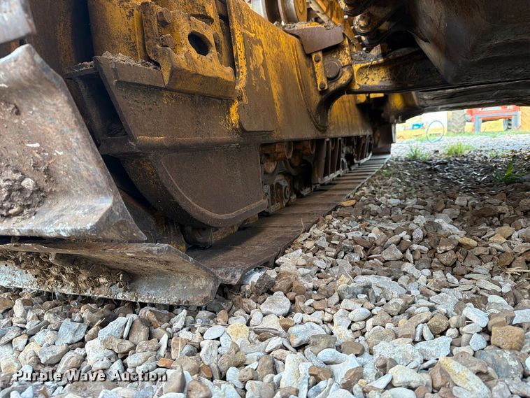 image for item FN2606 2012 Komatsu D65EX-17 dozer