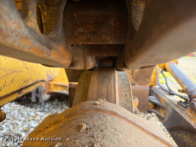 image for item FN2606 2012 Komatsu D65EX-17 dozer