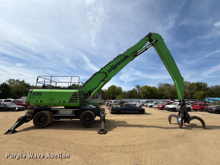 image for item FN2612 2010 Sennebogen 835 material handler